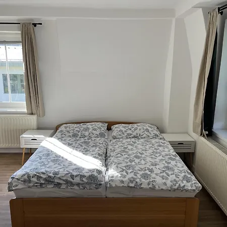 Rodinny Mezi Mestem A Horami Apartment Liberec