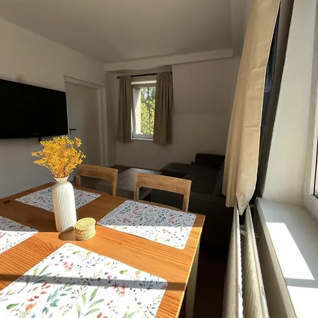 Apartment Rodinny Mezi Mestem A Horami Liberec